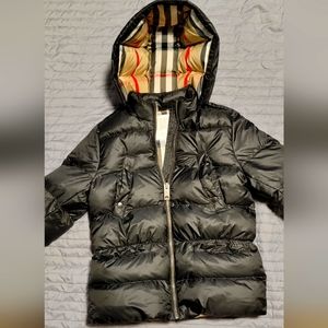 Burberry Brand NEW coat Never worn. Comes with button up scarf.